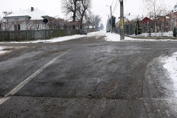 5 Mihai Eminescu  racord cu Ion Dragoslav.jpg